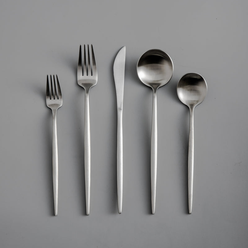 Elegant Minimalist Flatware Set | Durable Stainless Steel for Modern Dining 11