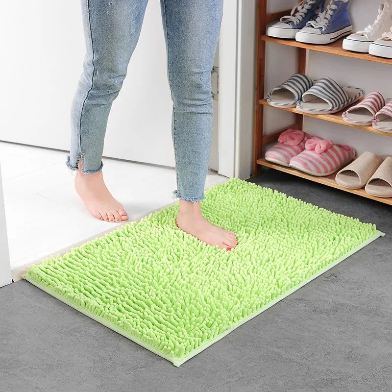Chenille Bath Mat | Ultra-Absorbent Non-Slip Bathroom Mat for Comfort and Safety