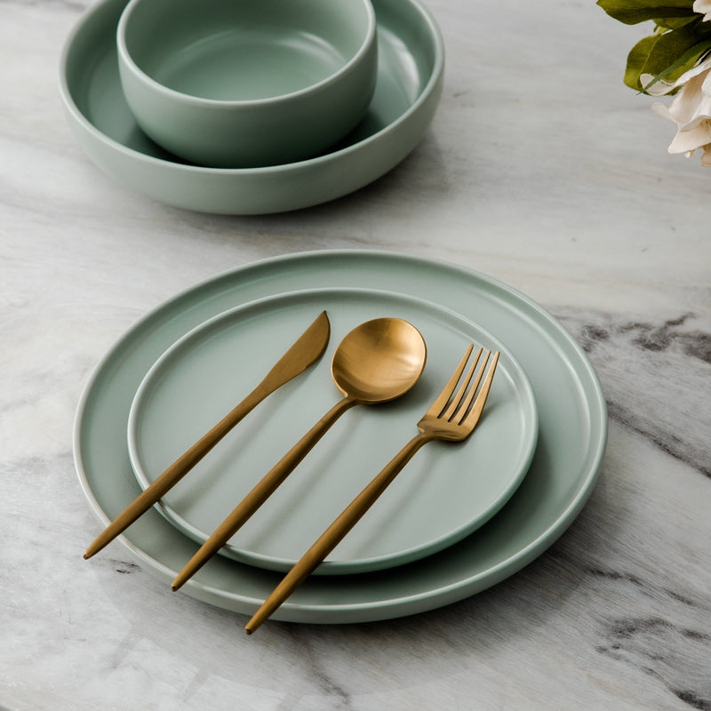 Elegant Minimalist Flatware Set | Durable Stainless Steel for Modern Dining 1