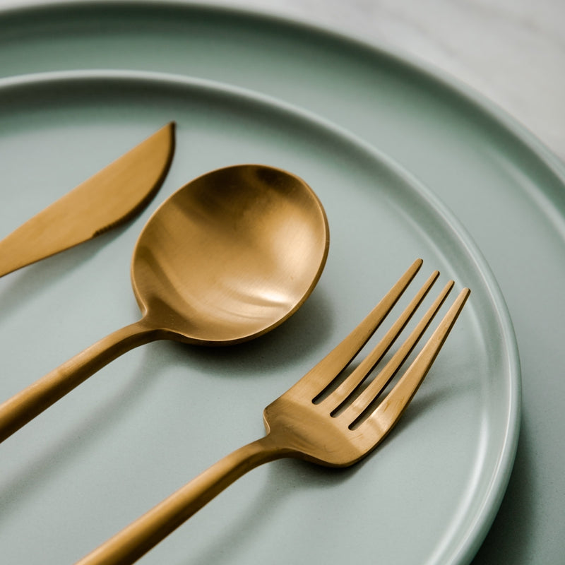 Elegant Minimalist Flatware Set | Durable Stainless Steel for Modern Dining 2
