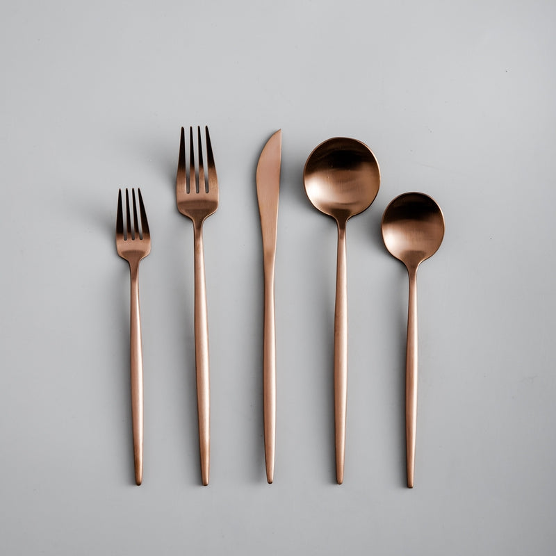 Elegant Minimalist Flatware Set | Durable Stainless Steel for Modern Dining 9