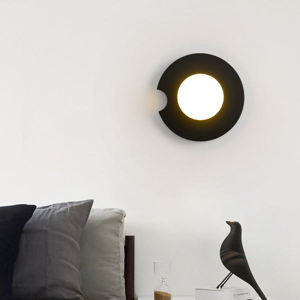 Rynx | Elegant Modern Scandinavian Geometric Wall Sconce Light 0