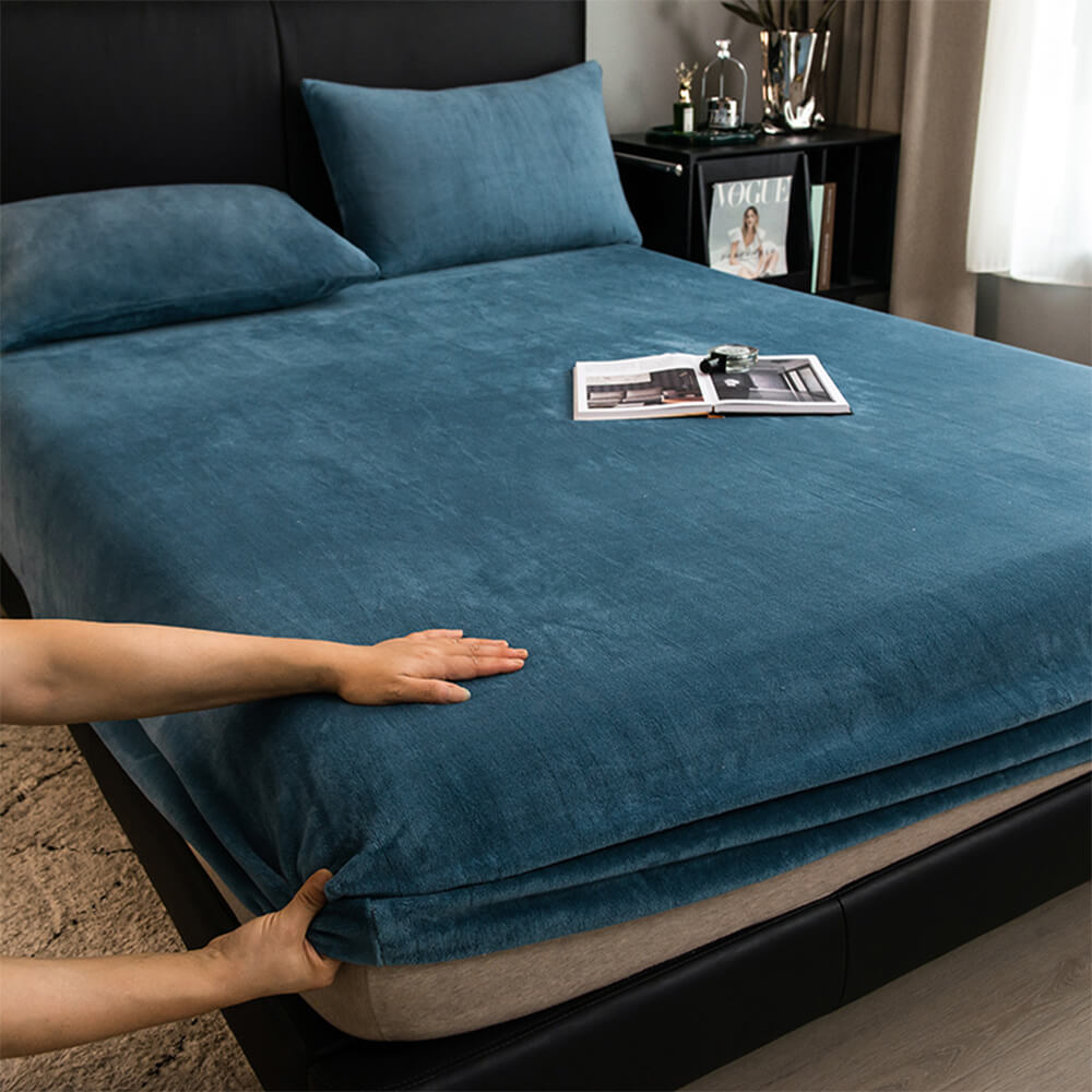 Velvet Soft Fitted Sheet Set | Hypoallergenic Crystal Velvet for Luxurious Comfort 7